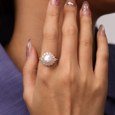 White Topaz Ring